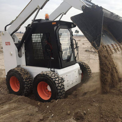 275F 55KW 0.7 Ton Kompakt Kaydırma Yönlendirici 0.53M3 Güç iletim sistemi ile